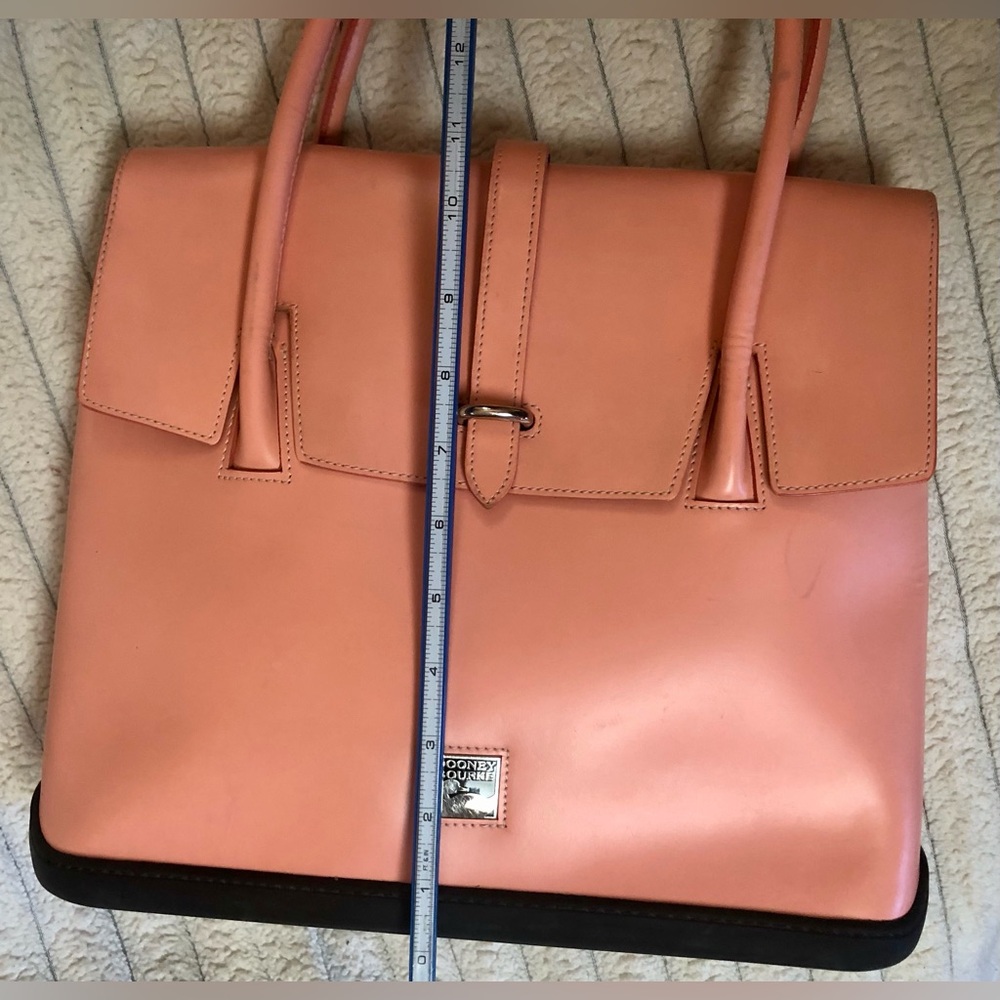 Dooney And Bourke Parasole Peach Bag - Picture 9 of 12